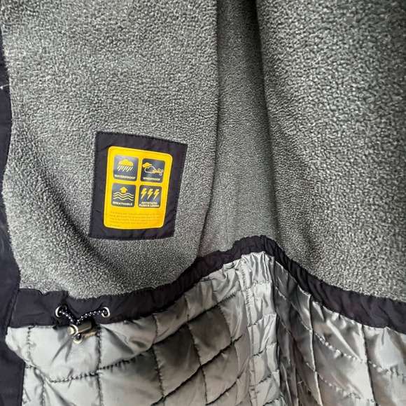 Lands' End The Squall Black Jacket, Collared, Cargo Pockets, Winter *no hood - Picture 8 of 15